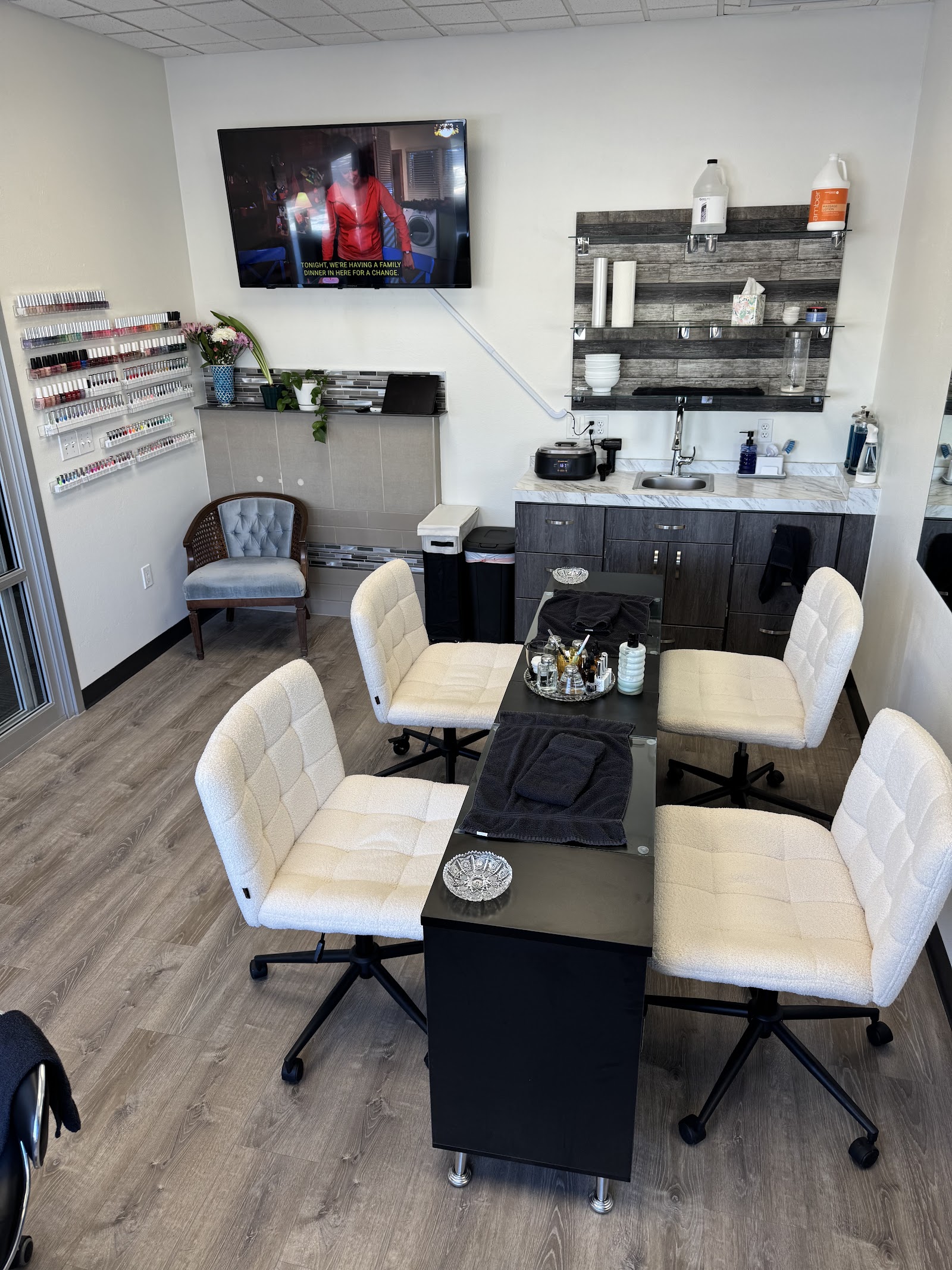 Gloss and glow nook nail work in Fort Collins, Colorado